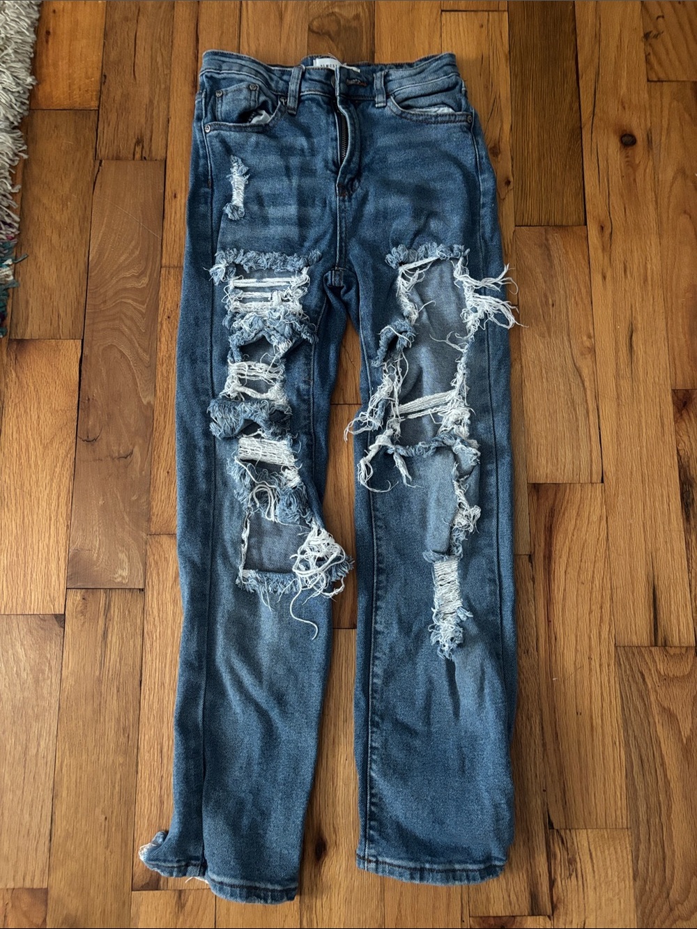 Almost Famous Ripped Straight Leg Jeans in Medium Blue